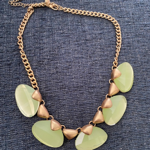 Green stone necklace - Picture 1 of 2